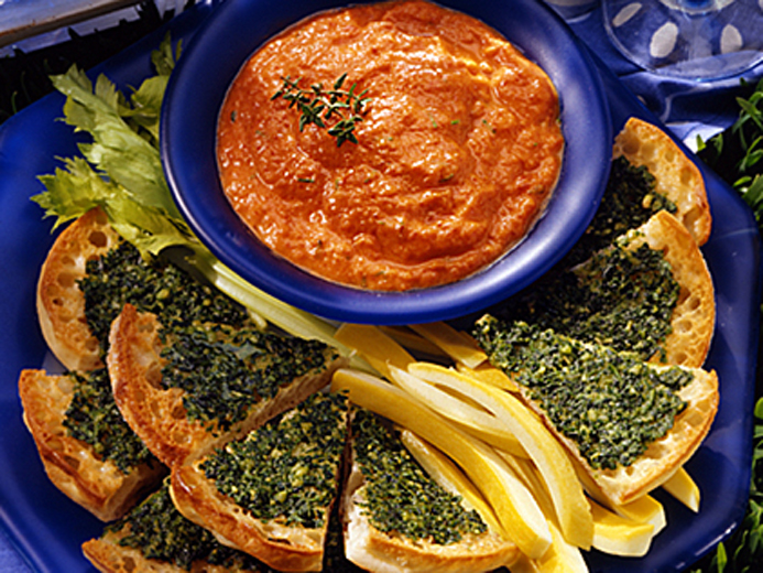 ROASTED RED PEPPER DIP WITH PESTO DIPPERS