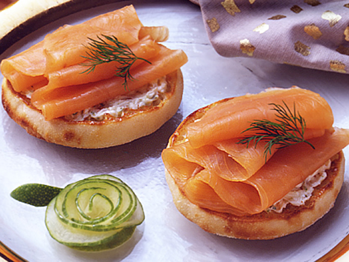 SMOKED SALMON WITH GINGER-LIME BUTTER