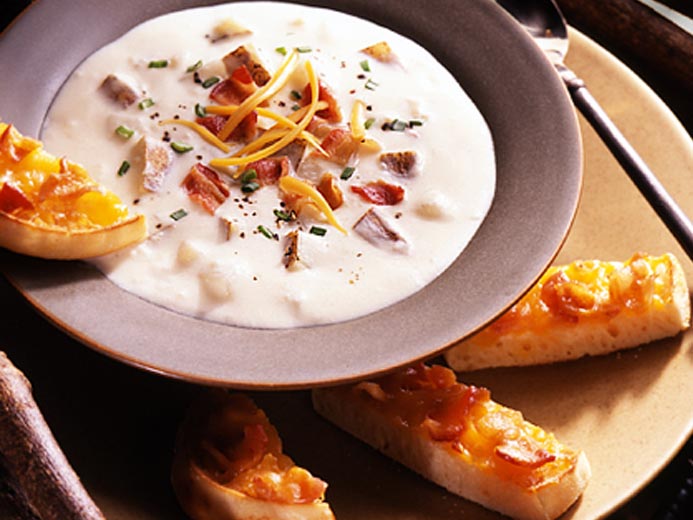 BAKED POTATO SOUP WITH CHEESY BACON MUFFINS