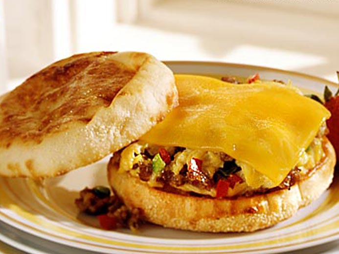 COUNTRY SKILLET BREAKFAST MUFFIN
